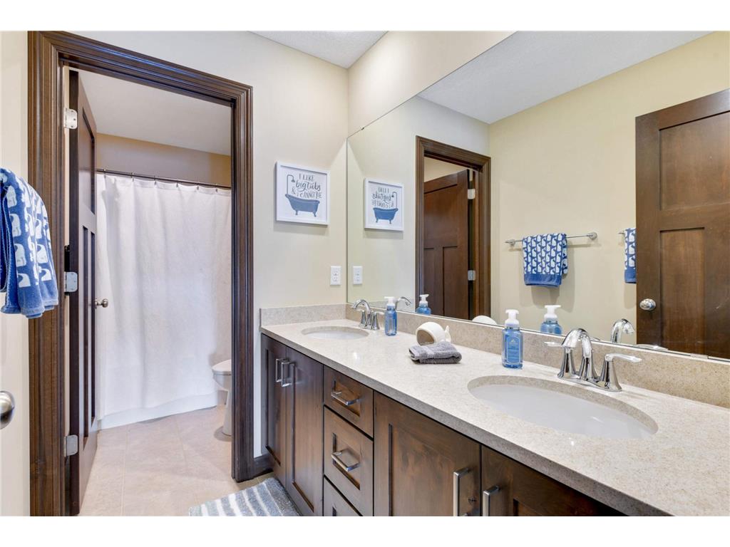 16615 Brentwood Pass NW Prior Lake MN 55379 - Spring 6343128 image32