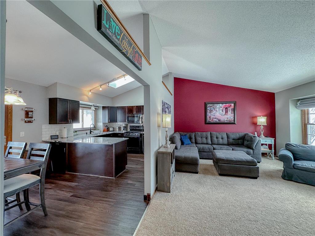 1671 Helena Road N Oakdale MN 55128 6332619 image9