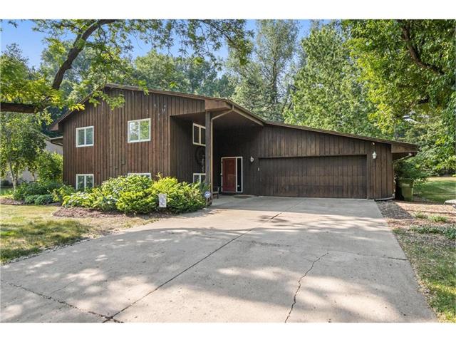 1703 Crystal Avenue Arden Hills MN 55112