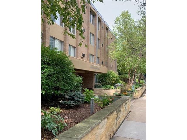 1770 Bryant Avenue S #405 Minneapolis MN 55403