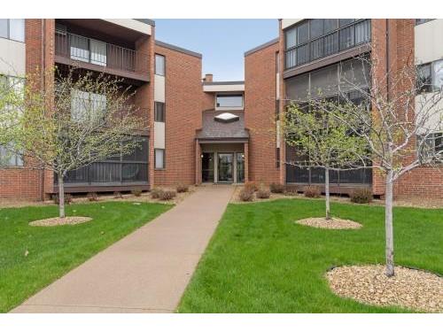 1800 Riverwood Drive #112 Burnsville MN 55337 5748350 image1