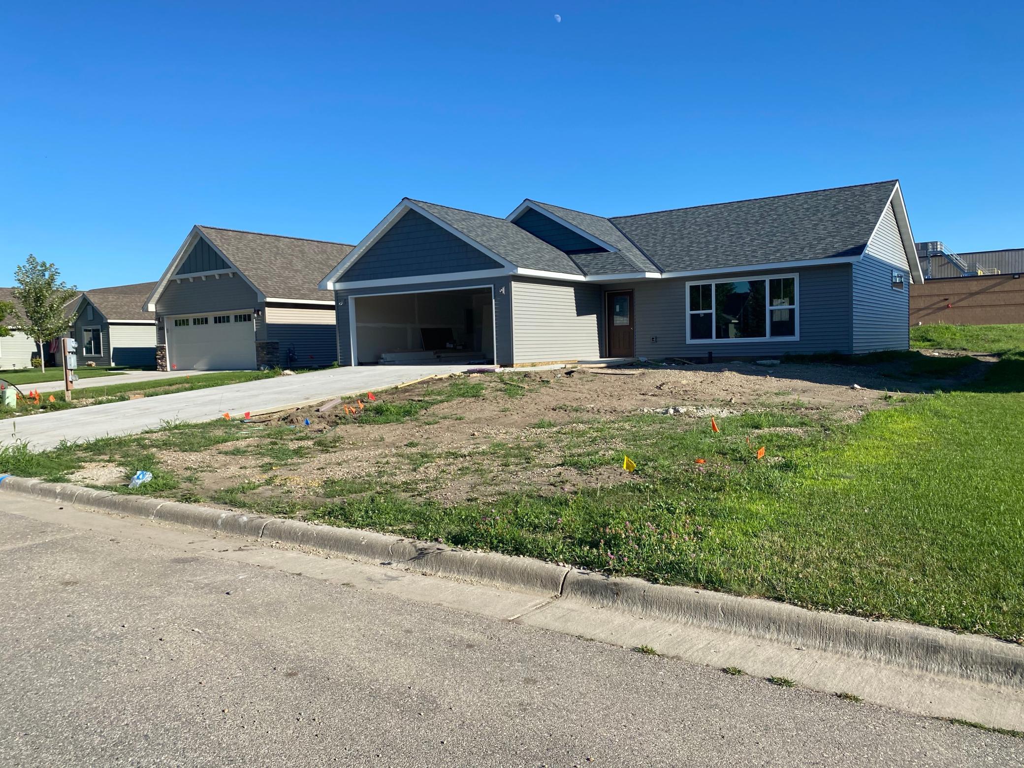1809 Olena Avenue SE Willmar MN 56201 5631585 image1