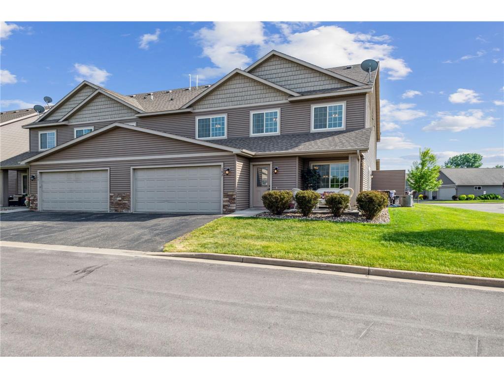 183 Dianna Place River Falls WI 54022 6379478 image1