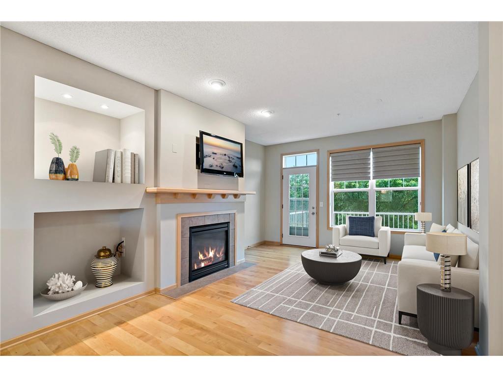 1862 Colonial Lane #4 Chanhassen MN 55317 6588837 image2