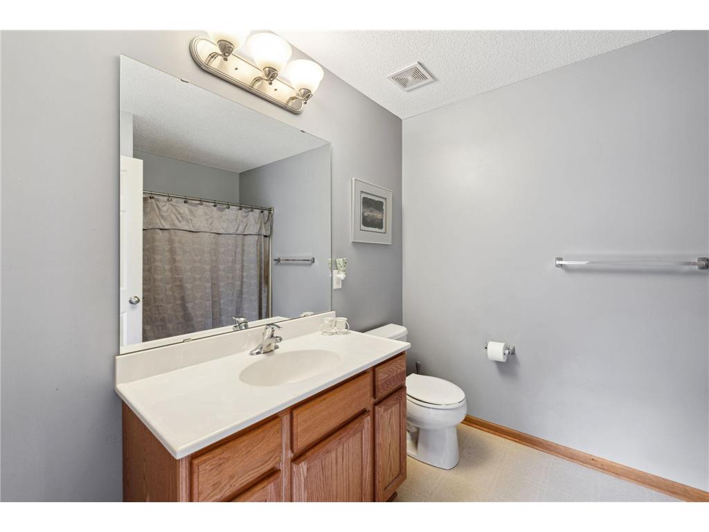 1880 Fisher Way #D River Falls WI 54022 6404348 image8