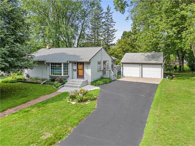 1897 Aglen Street Roseville MN 55113