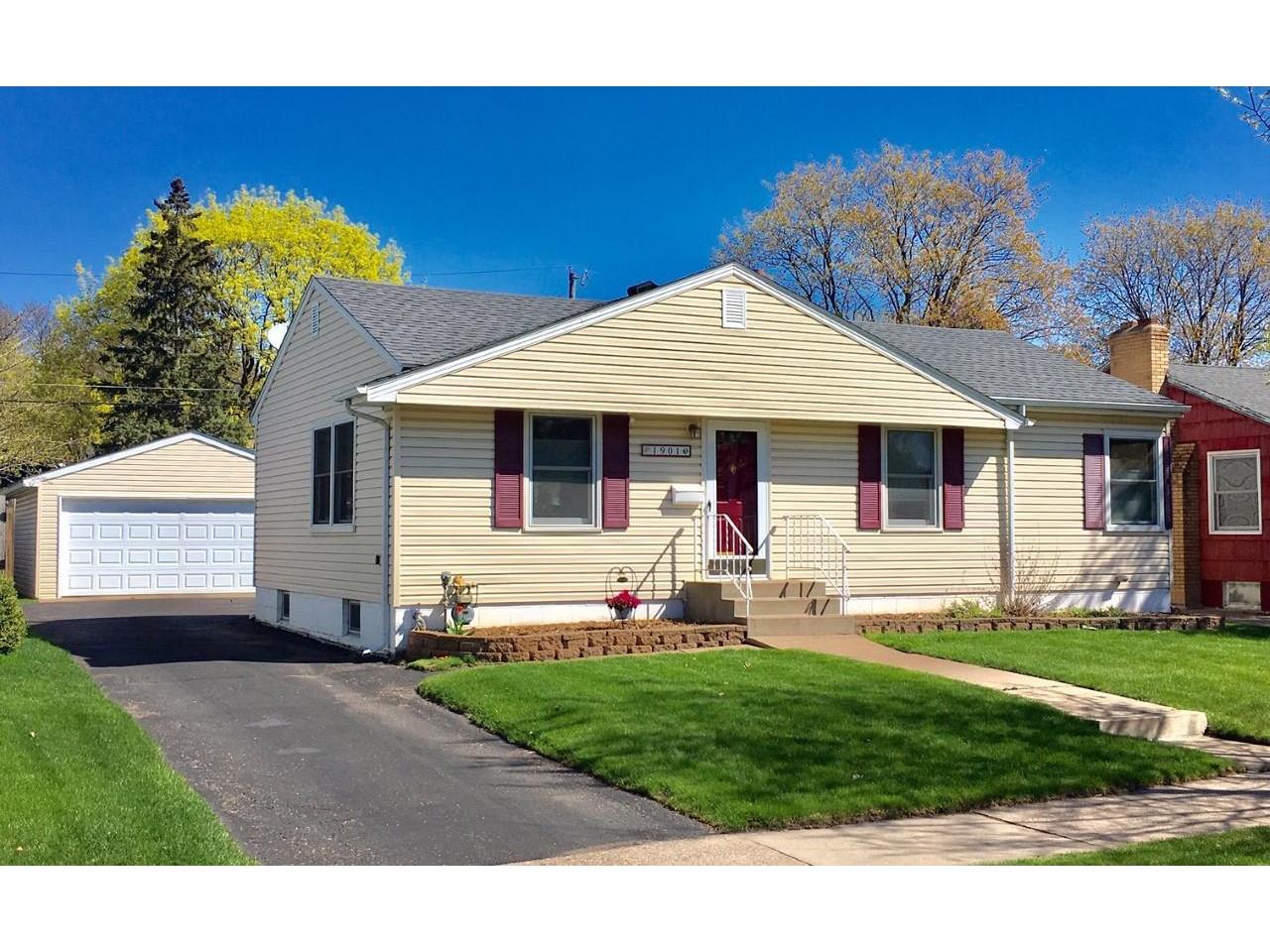 1901 Morgan Avenue Saint Paul MN 55116 5749174 image1