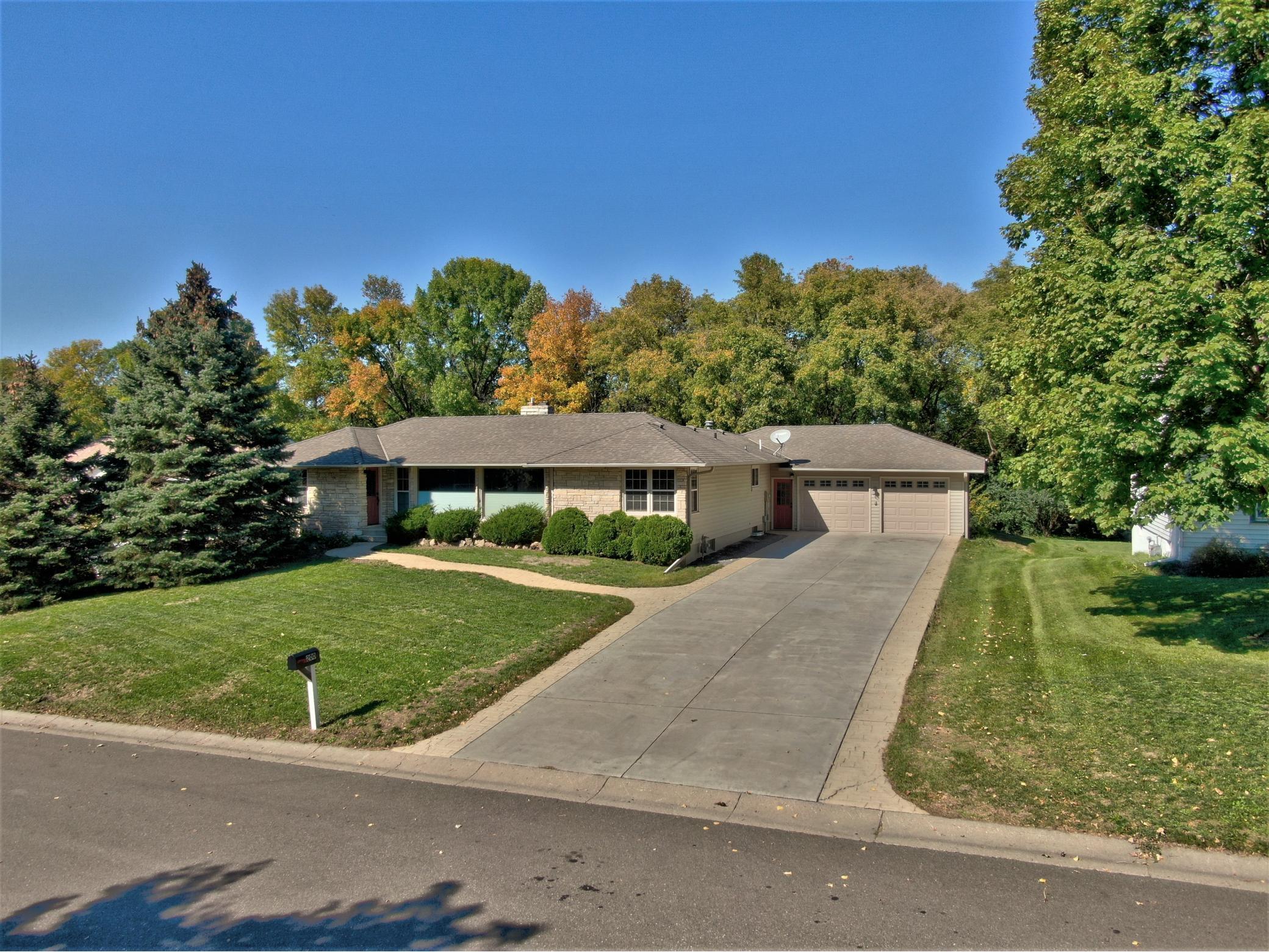 200 8th Street NW Maple Lake MN 55358 6120040 image1