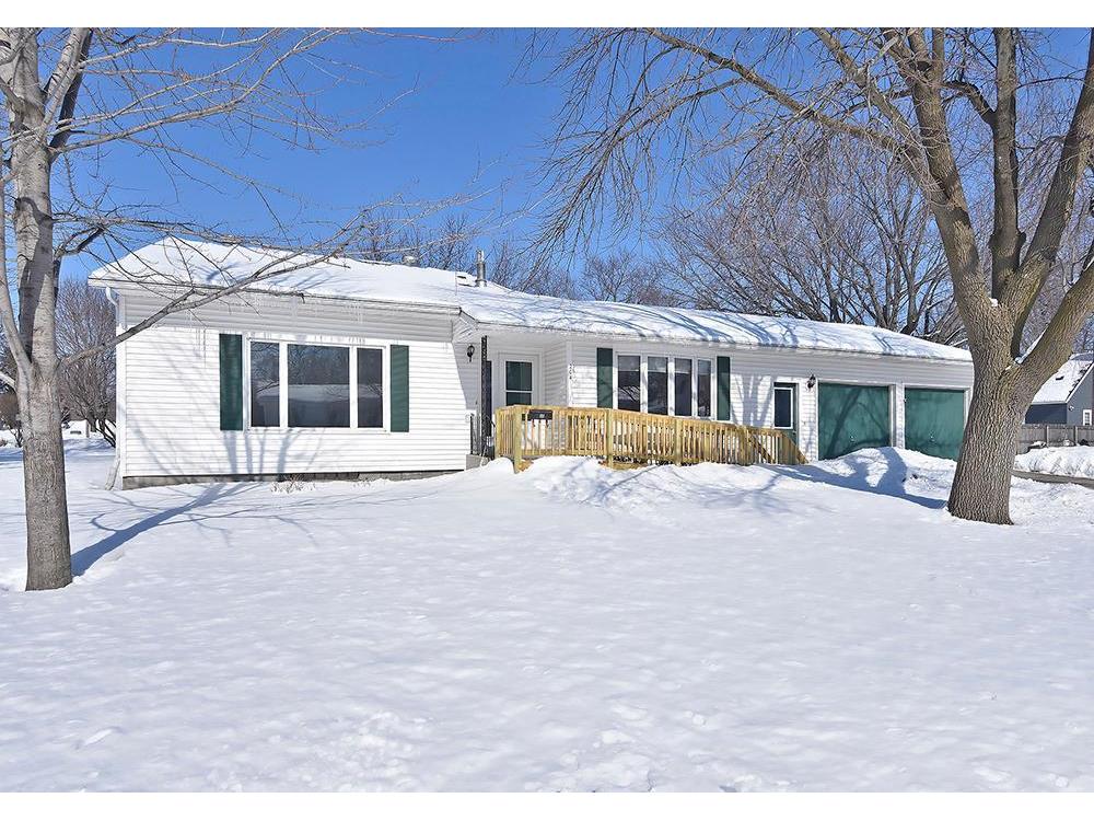 204 7th Avenue NW Waseca MN 56093 5337589 image1