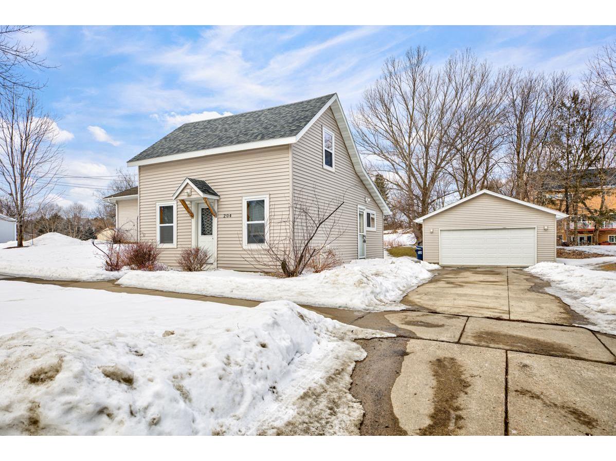 204 Forest Avenue N Dundas MN 55019 6157990 image4