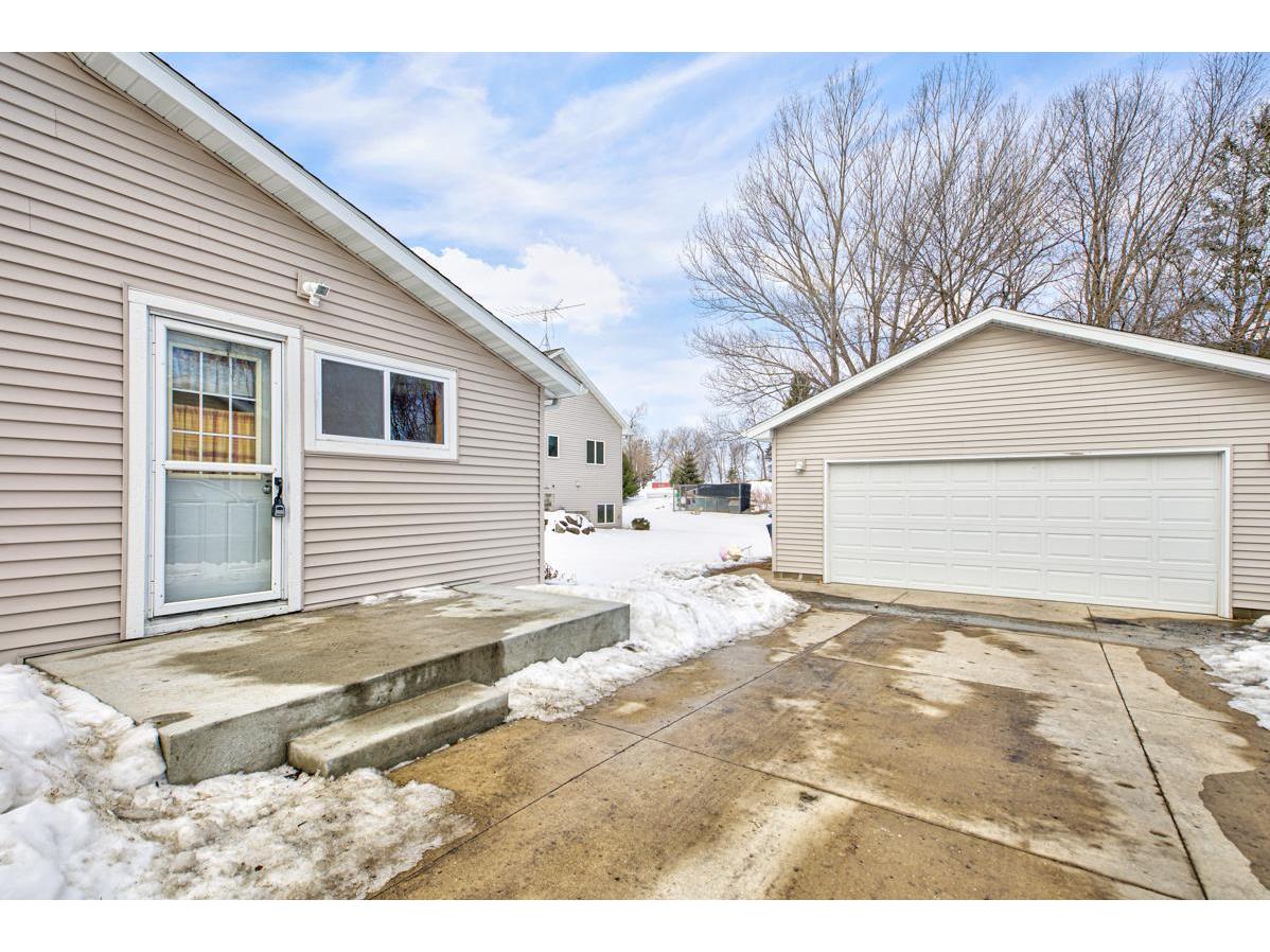 204 Forest Avenue N Dundas MN 55019 6157990 image5