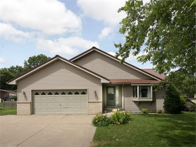 20485 Holyoke Avenue Lakeville MN 55044