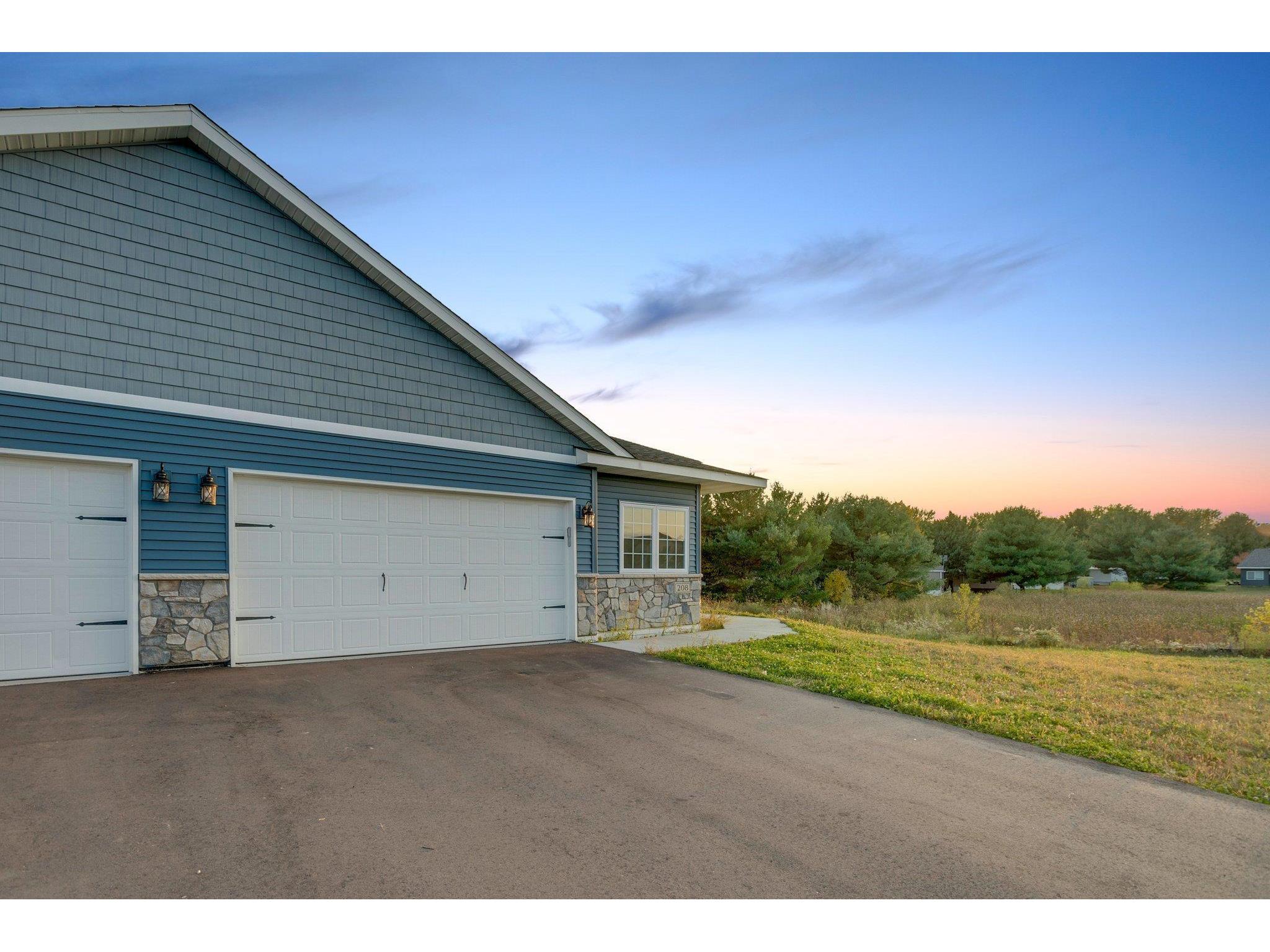 208 Jennifer Rae Junction S Roberts WI 54023 6148522 image2