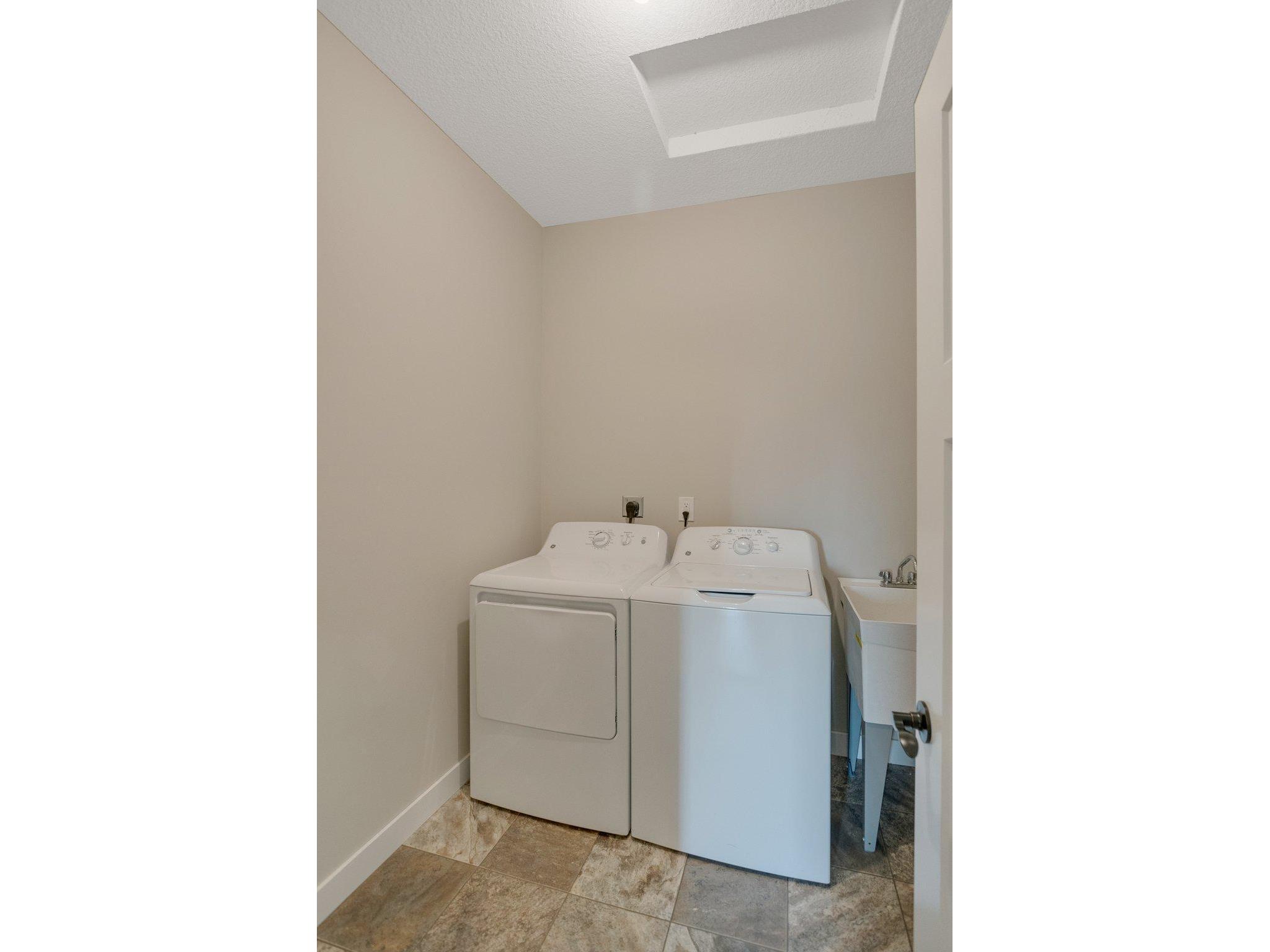 208 Jennifer Rae Junction S Roberts WI 54023 6148522 image25