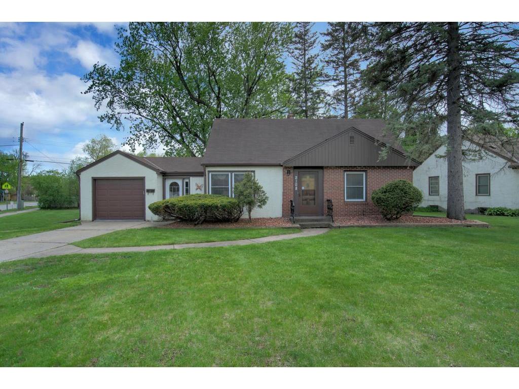 2108 Lacrosse Avenue Saint Paul MN 55119 5570027 image1
