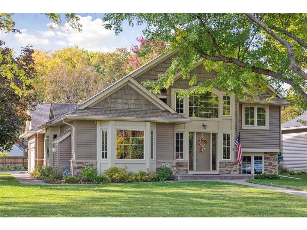 212 Nadeau Road Little Canada MN 55117 6302882 image1