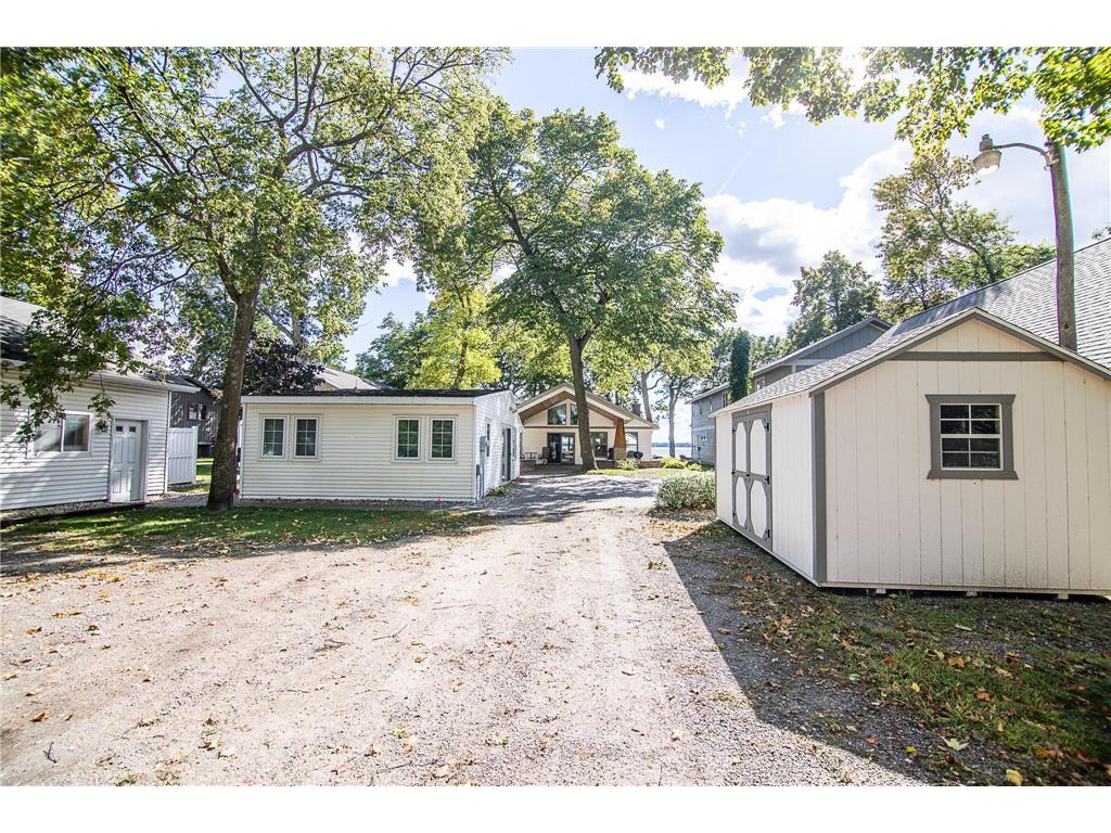 2142 County Road 120 NE Alexandria MN 56308 - Le Homme Dieu 6263512 image16