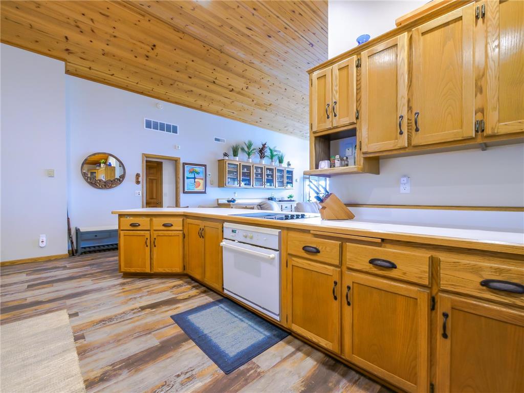 2142 County Road 120 NE Alexandria MN 56308 - Le Homme Dieu 6263512 image26