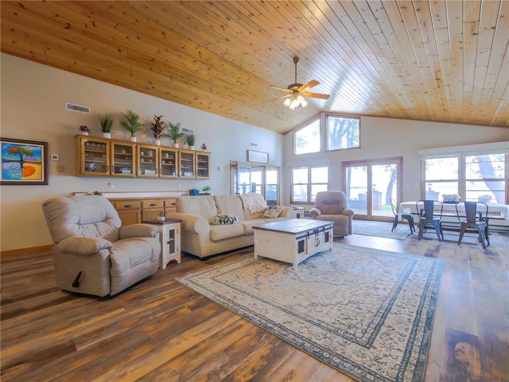 2142 County Road 120 NE Alexandria MN 56308 - Le Homme Dieu 6263512 image30