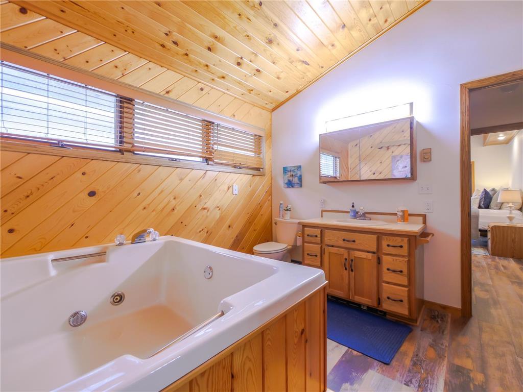 2142 County Road 120 NE Alexandria MN 56308 - Le Homme Dieu 6263512 image39