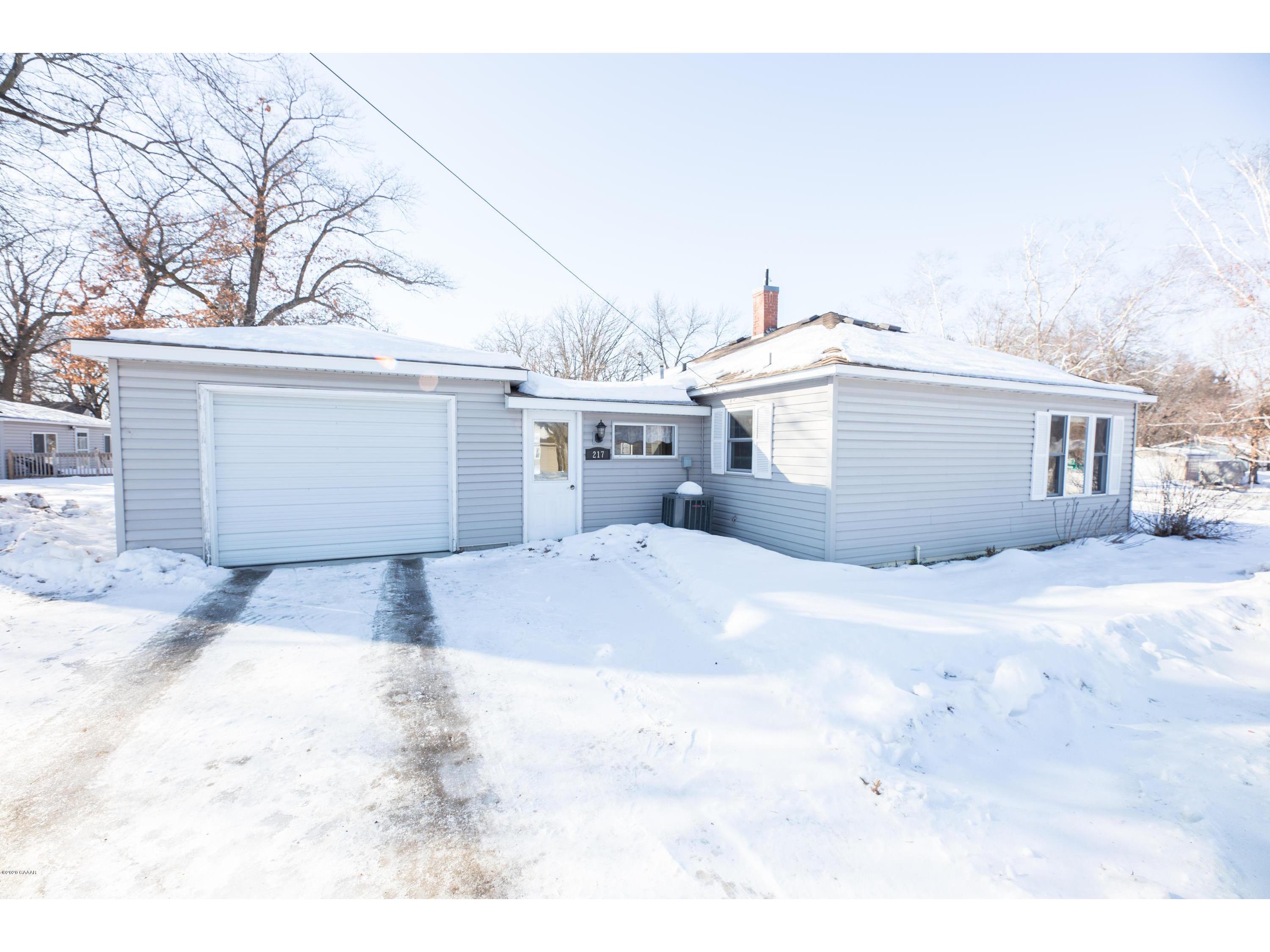 217 N Quincy Street Alexandria MN 56308 5530188 image1