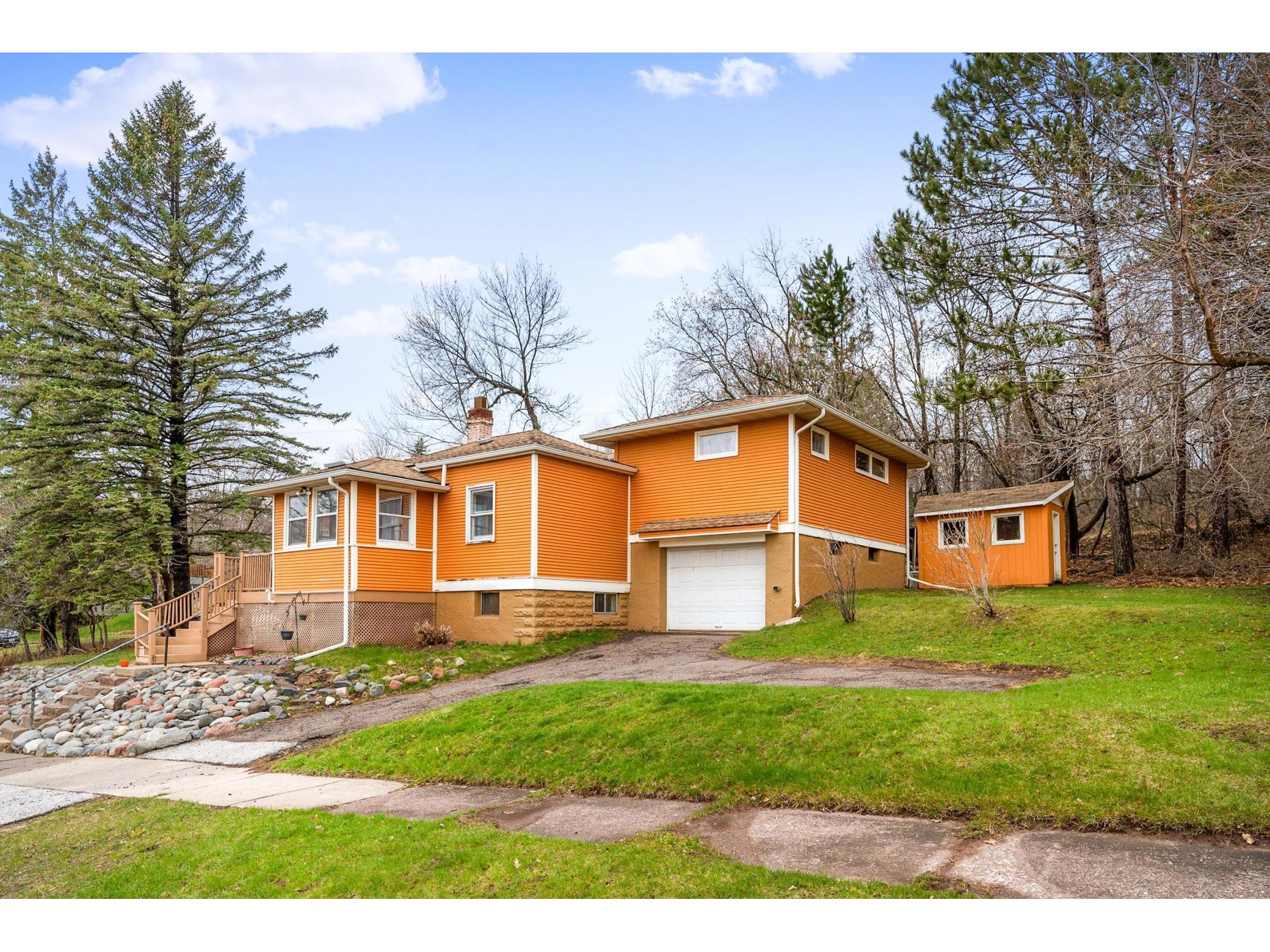 2223 W 13th Street Duluth MN 55806 5747841 image1