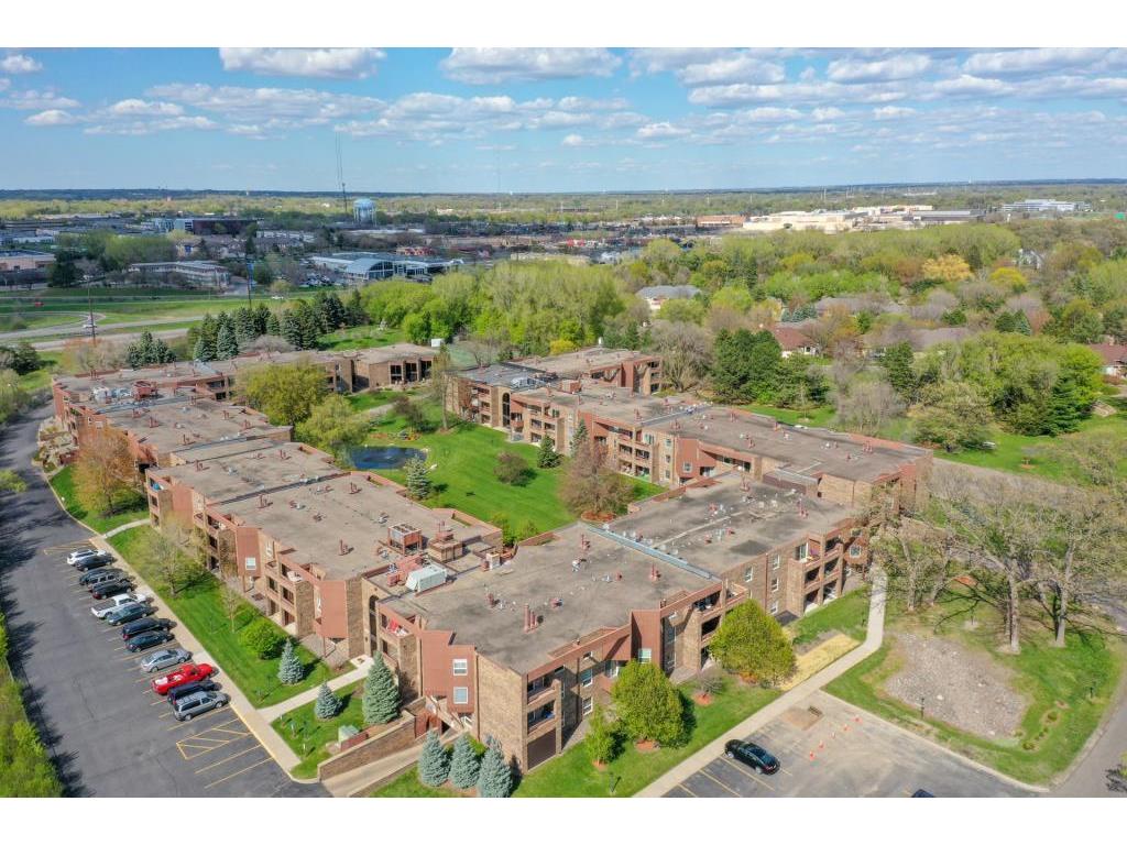 2230 Midland Grove Road #301 Roseville MN 55113 5563977 image1