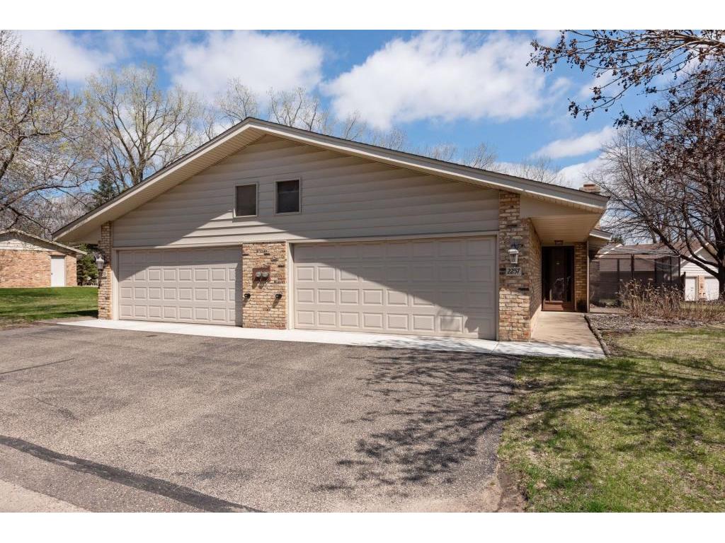 2257 Country Lane Minnetonka MN 55305 5563114 image1