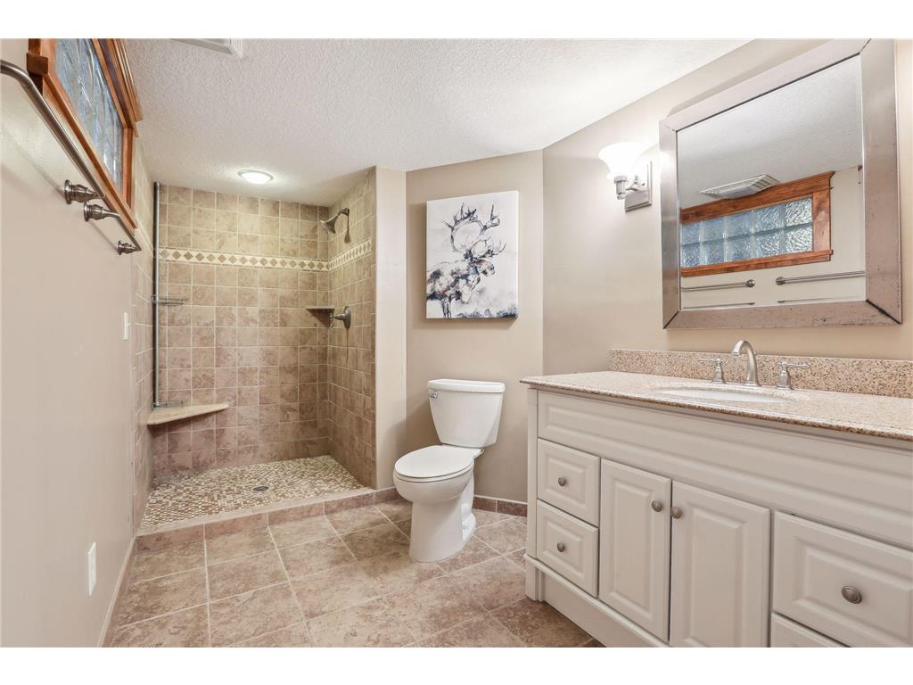 2279 8th Street White Bear Lake MN 55110 6332799 image24