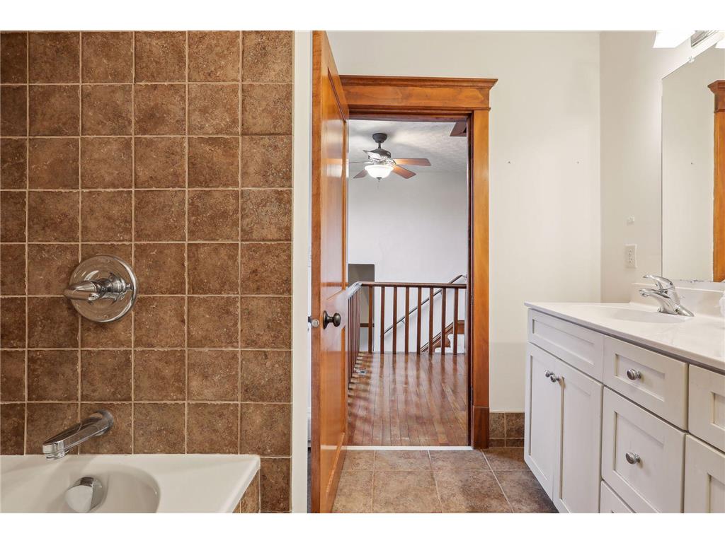 2279 8th Street White Bear Lake MN 55110 6332799 image31