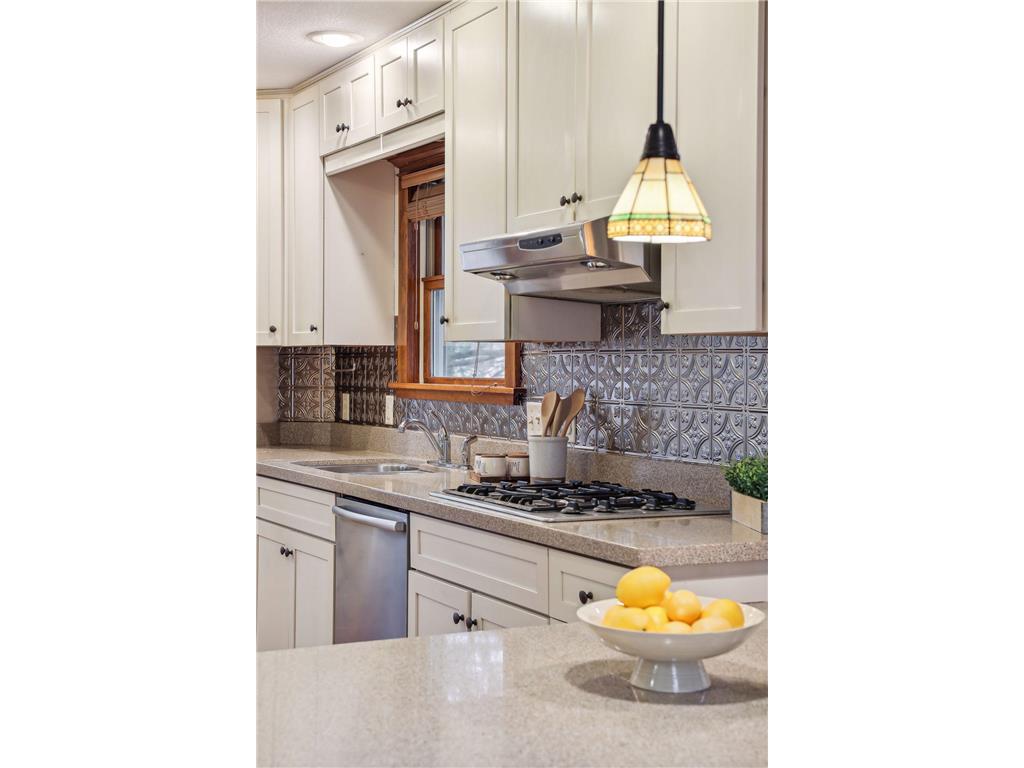 2279 8th Street White Bear Lake MN 55110 6332799 image7