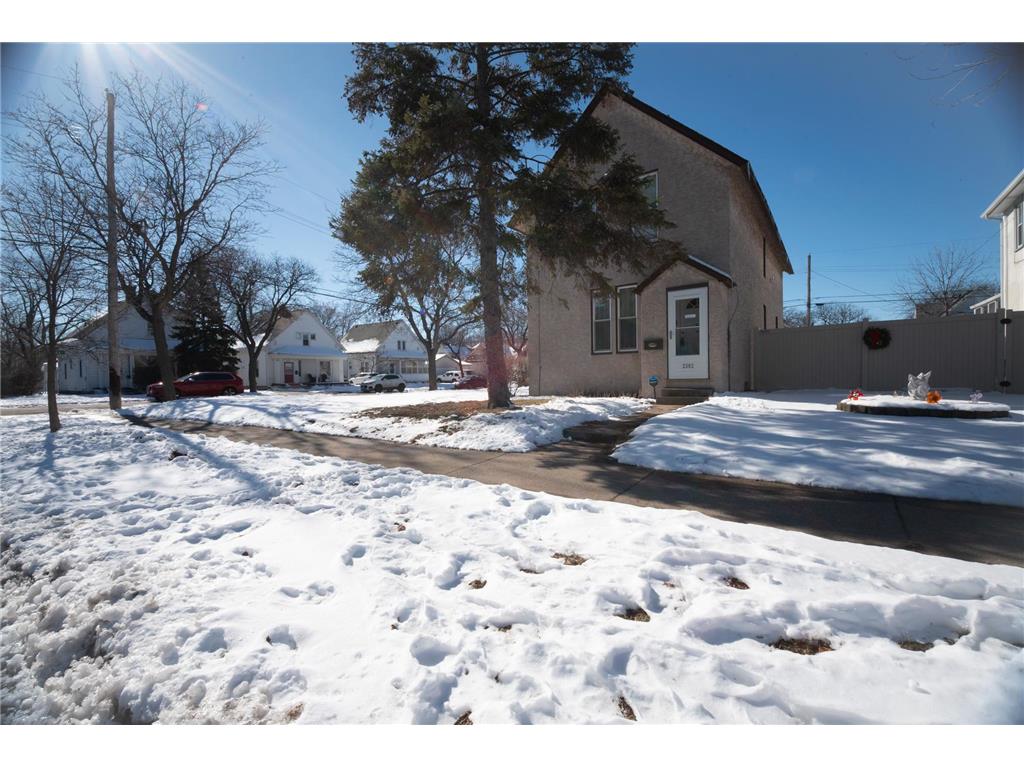 2302 7th Street NE Minneapolis MN 55418 6491104 image1