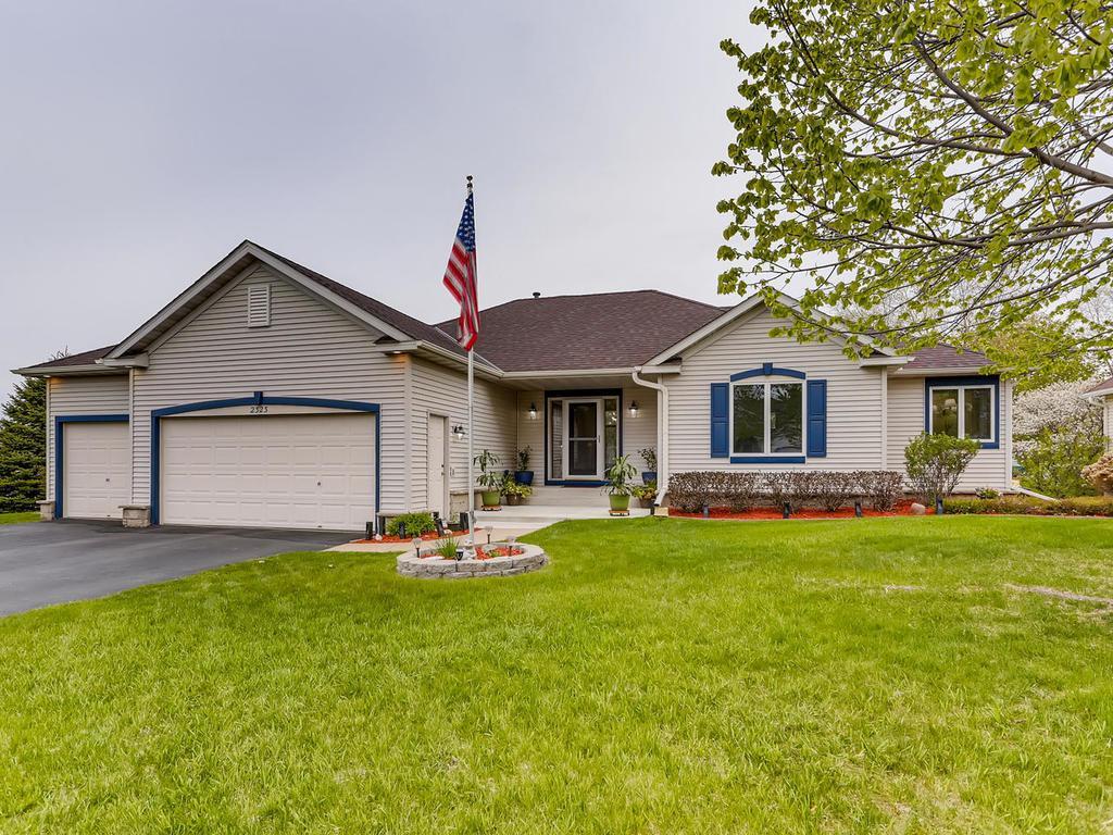 2323 Donegal Way Hudson WI 54016 5567098 image1