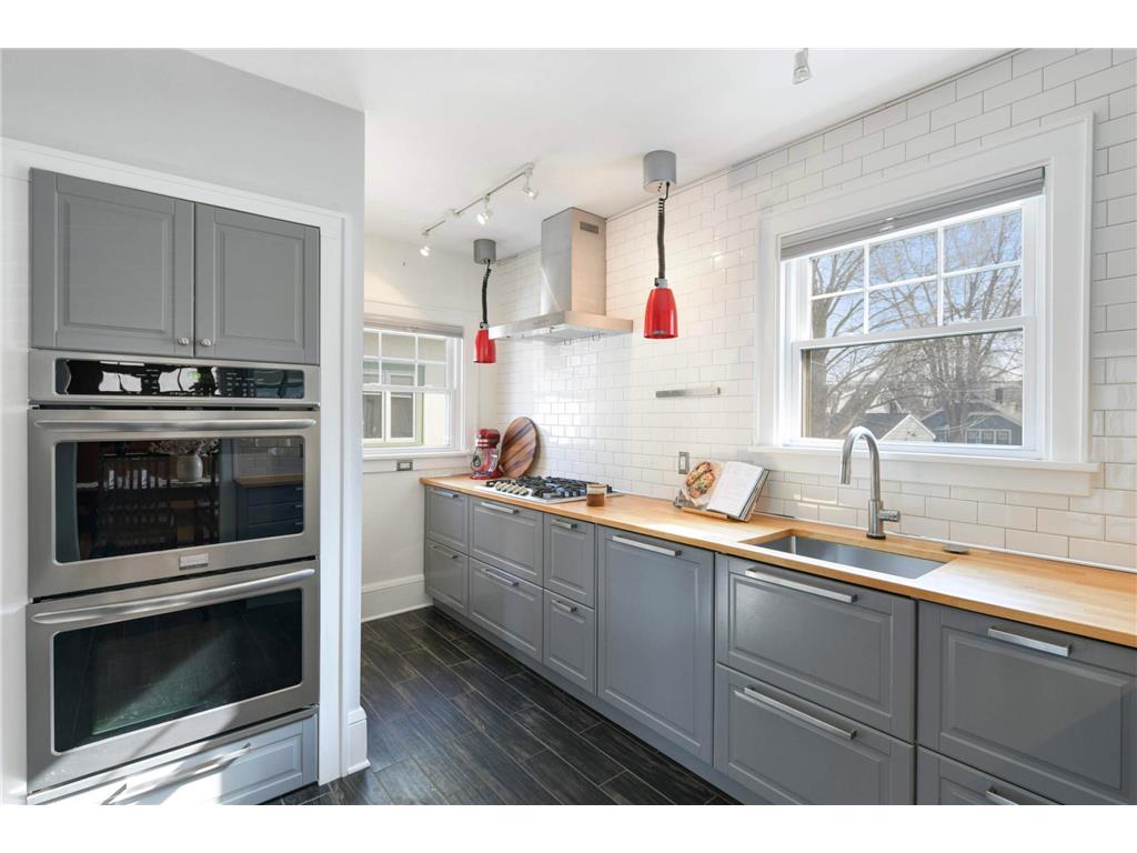 2327 Arthur Street NE Minneapolis MN 55418 6332804 image19