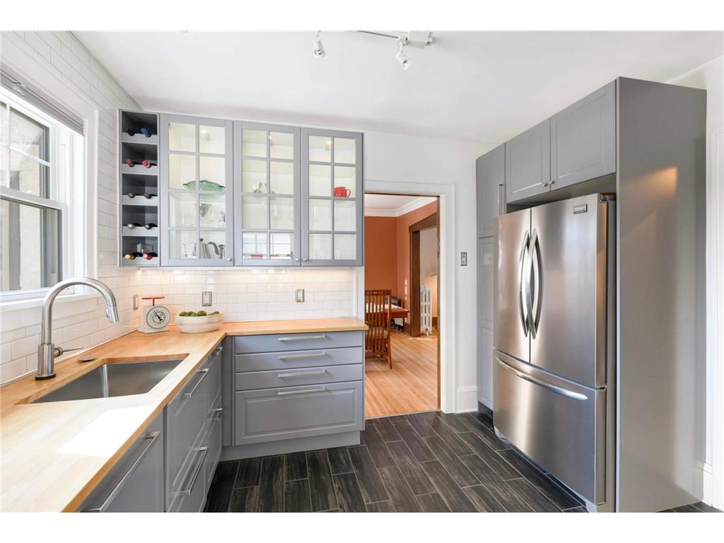 2327 Arthur Street NE Minneapolis MN 55418 6332804 image24