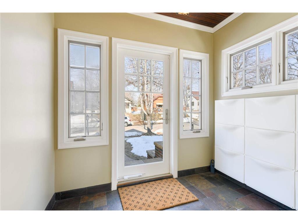 2327 Arthur Street NE Minneapolis MN 55418 6332804 image3