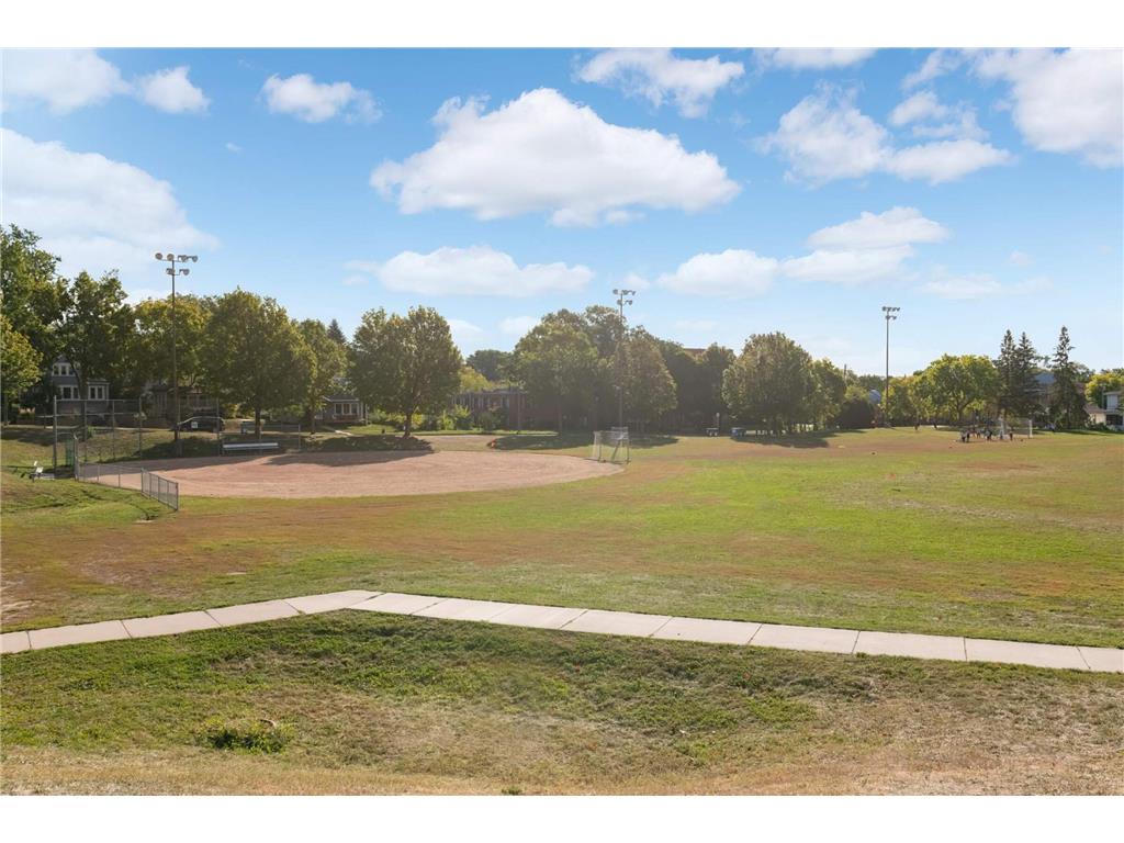 2327 Arthur Street NE Minneapolis MN 55418 6332804 image45