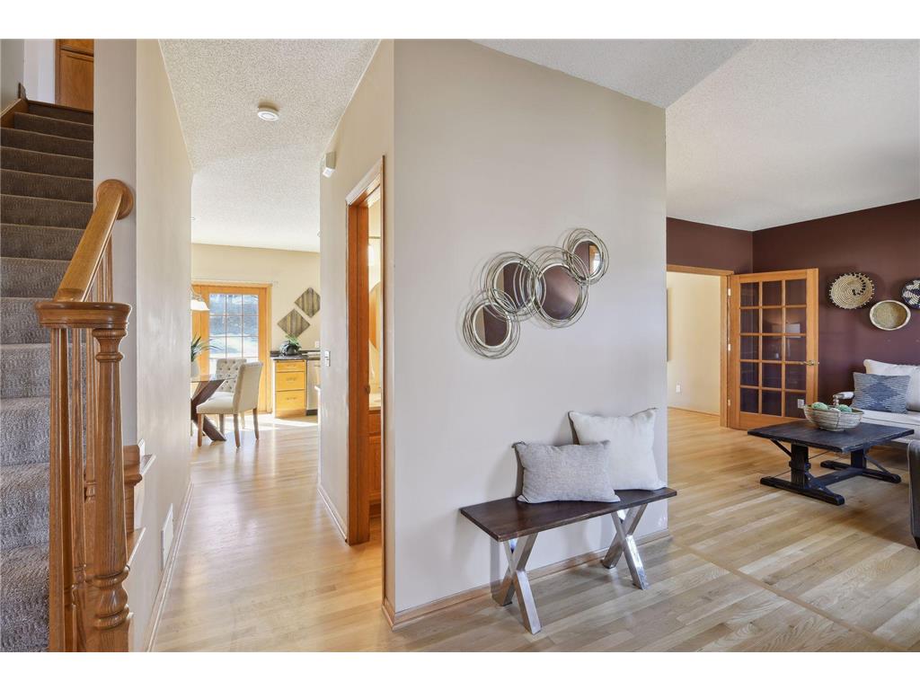 2333 Stone Creek Lane W Chanhassen MN 55317 6353621 image3