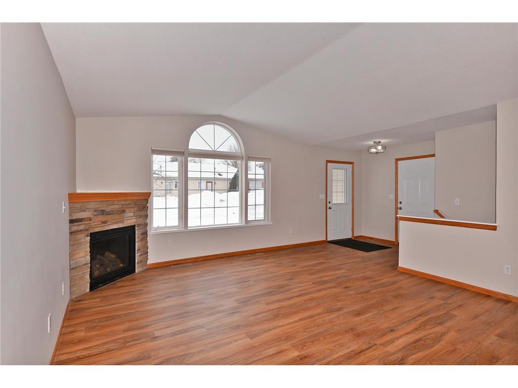 2403 Carriage Hills Drive Faribault MN 55021 6270668 image11