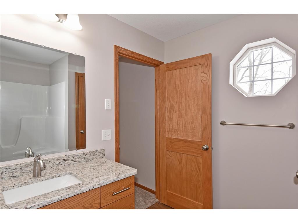 2403 Carriage Hills Drive Faribault MN 55021 6270668 image18