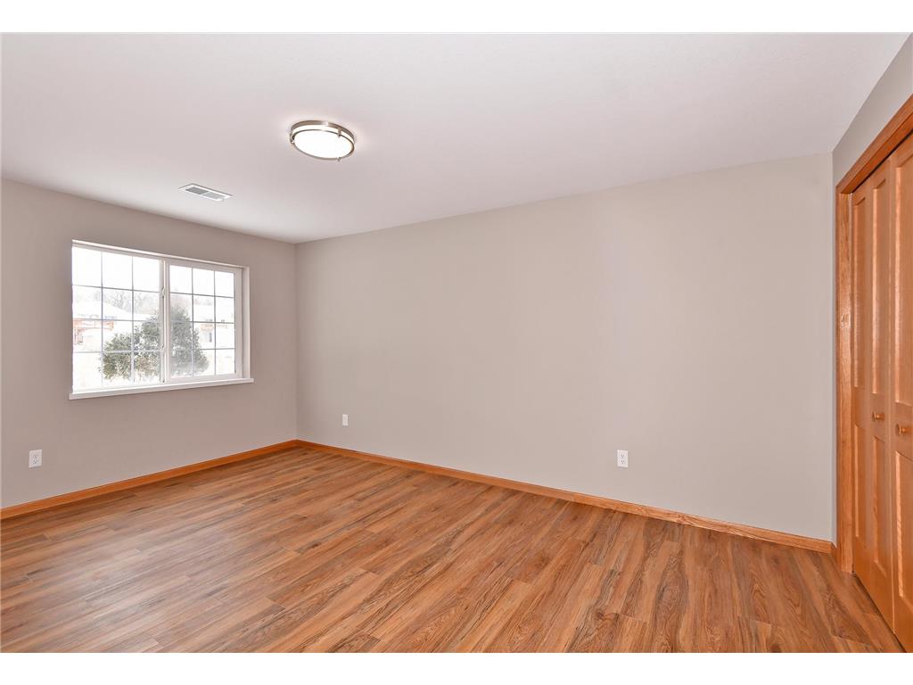 2403 Carriage Hills Drive Faribault MN 55021 6270668 image25