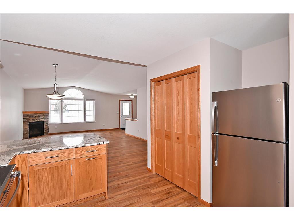 2403 Carriage Hills Drive Faribault MN 55021 6270668 image8