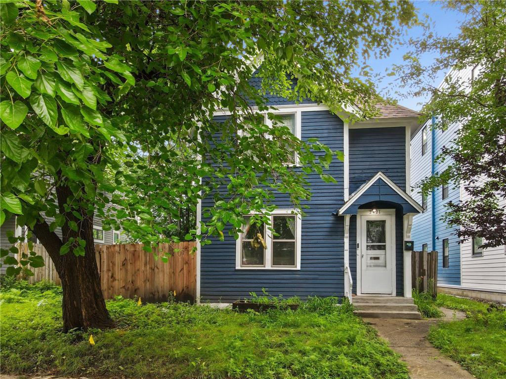 2421 16th Avenue S Minneapolis MN 55404 6572045 image1
