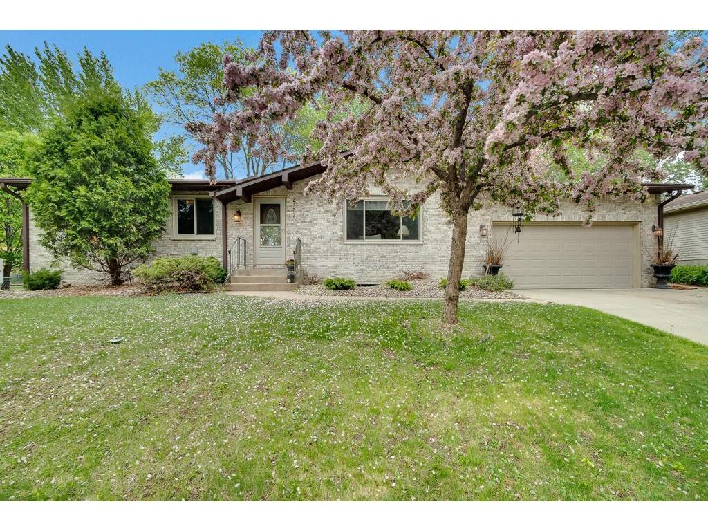 2423 Beam Avenue Maplewood MN 55109 5576983 image1