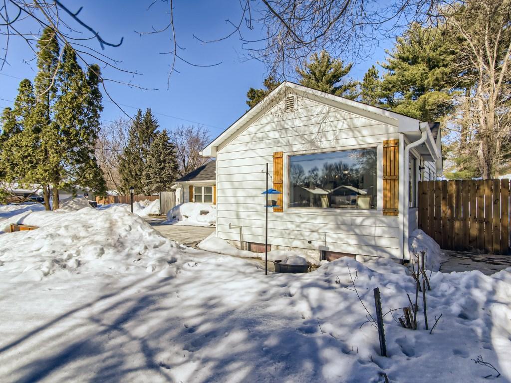 2445 County Road F E White Bear Lake MN 55110 6330053 image4