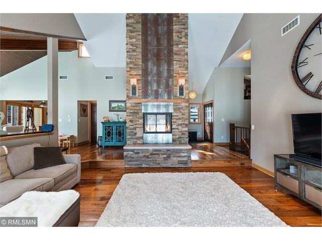 2453 Dianna Lane Little Canada MN 55117