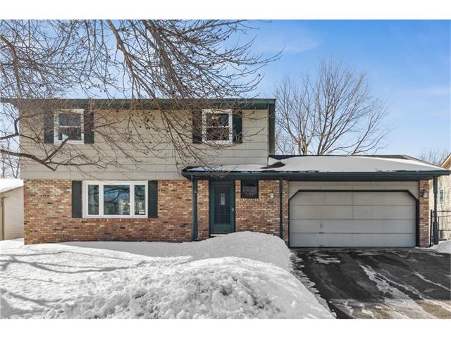 2474 Shryer Avenue E North Saint Paul MN 55109