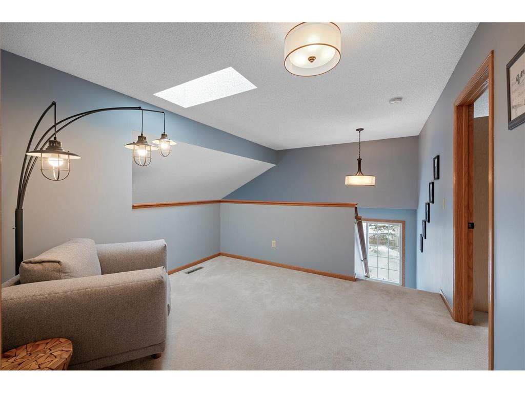 2560 Mallard Drive Woodbury MN 55125 6346875 image16