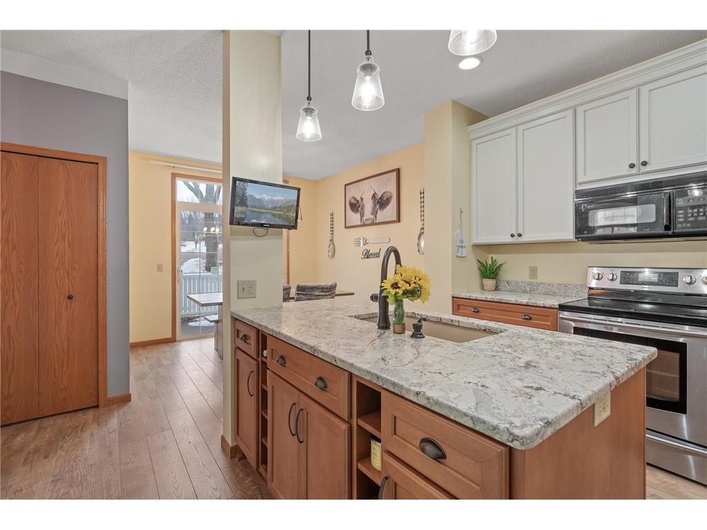 2560 Mallard Drive Woodbury MN 55125 6346875 image9