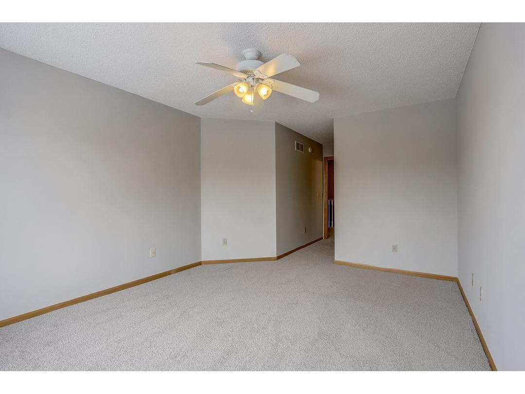 2578 Eagle Trace Lane Woodbury MN 55129 6159259 image26